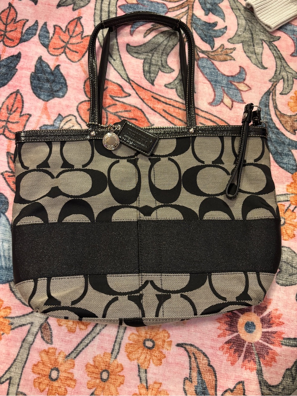 Coach Black and Gray Signature Canvas Tote with Patent Trim
